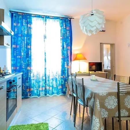 Residenza La Torre 아파트 *