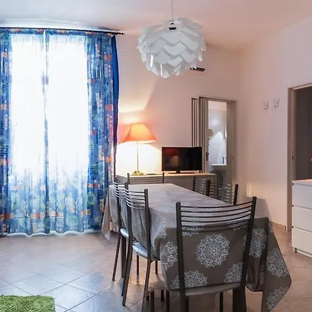 Residenza La Torre דירה *